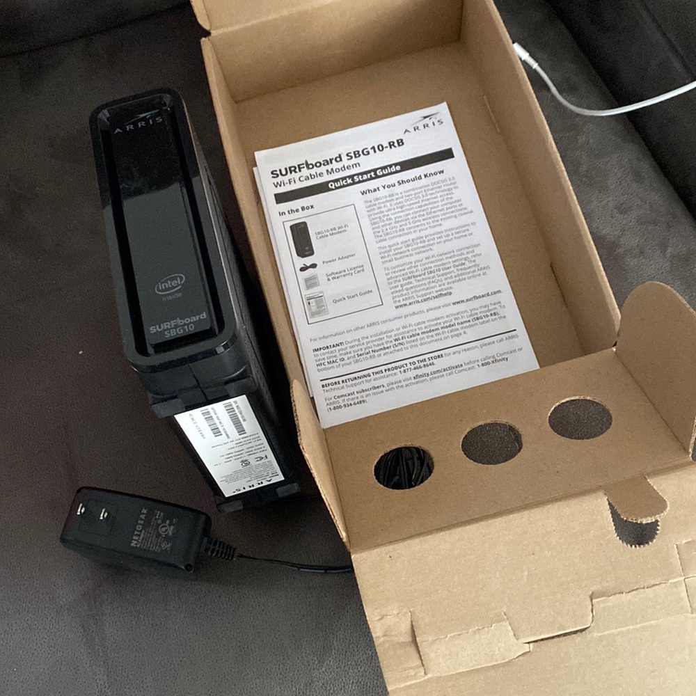 Surfboard Sbg 10 – pb by arris Wi-Fi cable modem black